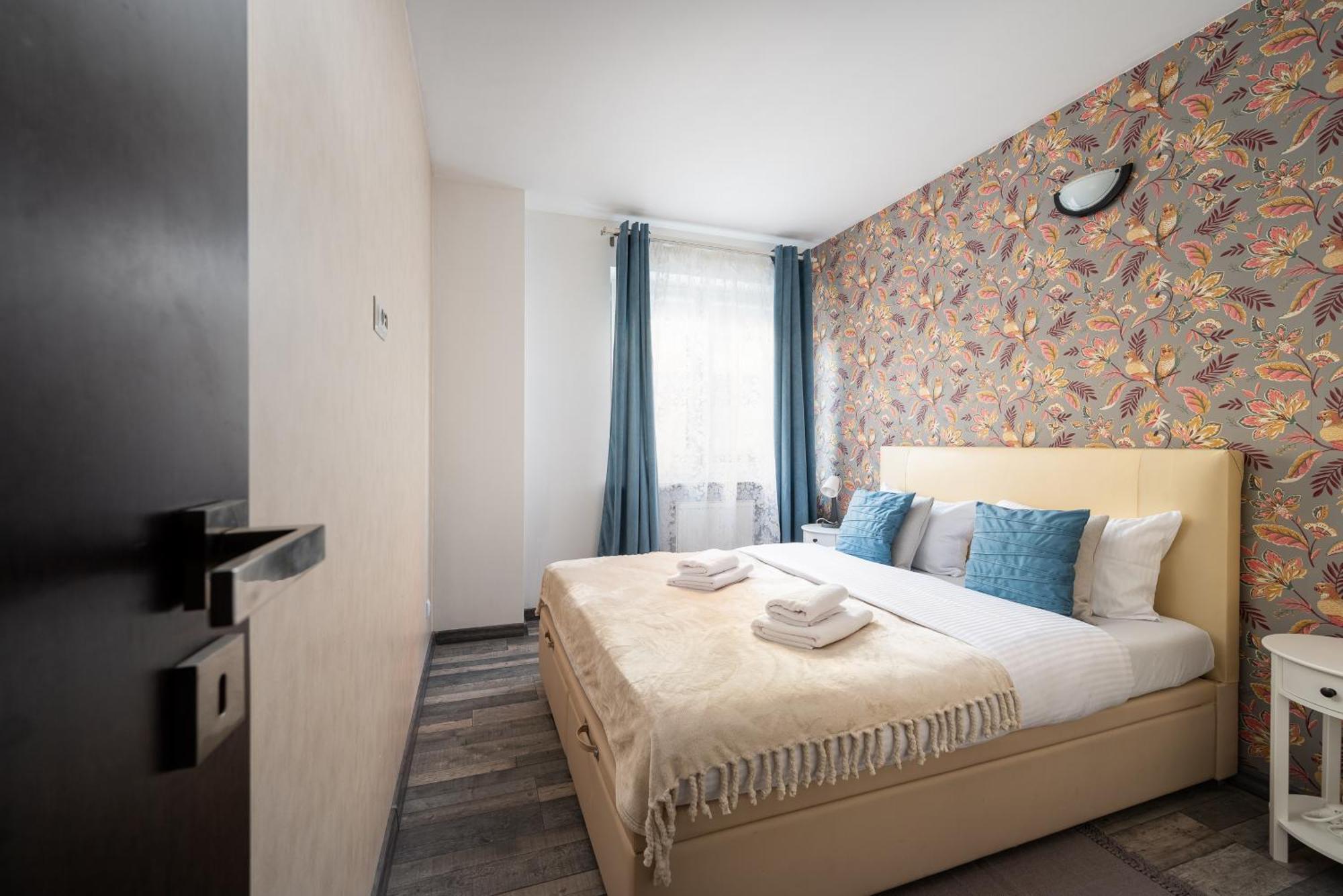 Park Praski 2-Bedroom Apartment وارسو المظهر الخارجي الصورة